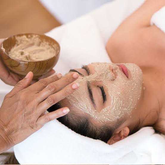 Express Facial & Scrub